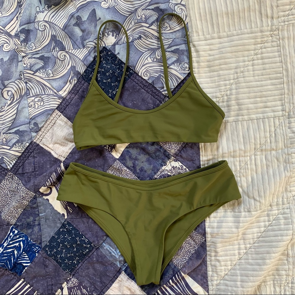 Benoa swim ubud set